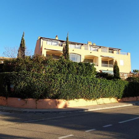 T2, Jardin, Veranda Chambre, Climatisation, Parking Privatif, Proche A Pied Centre, Plage, Gare, Pour 3 Adultes Ou 2 Adultes Avec 2 Enfants 邦多勒 外观 照片